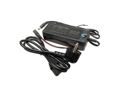 Gigabit Industrial PoE 4 Port + 1GE Uplink